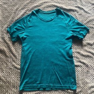 Lululemon shirt